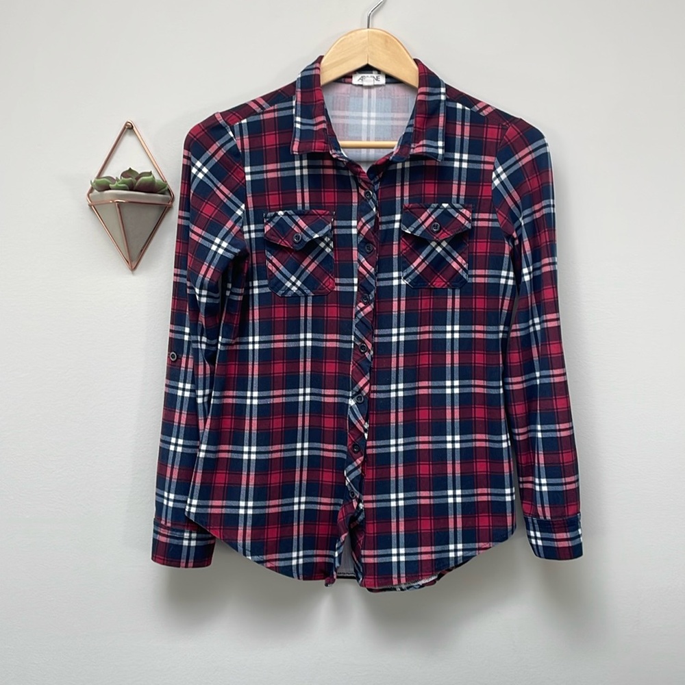 🌷5/$20🌷 Ardene Plaid Button-Down Shirt